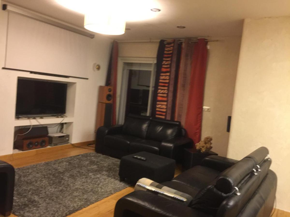 La Decouverte, Jacuzzi, Sauna, Et Terrasse Avec Vue Sur Lac A La Campagne Entre Toulouse Et Auch Catonvielle 外观 照片